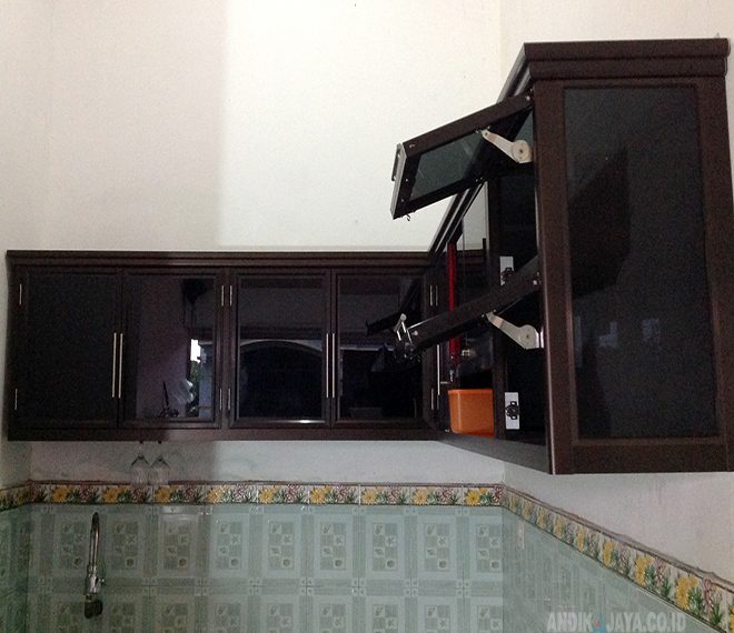 KK 002 Slide Slide ke 2